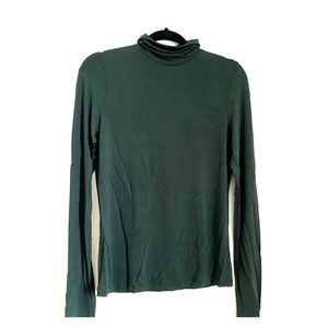 Lightweight turtleneck shirt/sweater